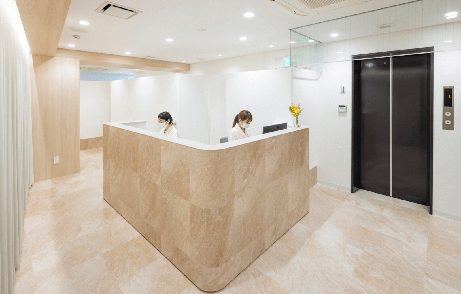 こころサポートクリニック「院内の入り口」